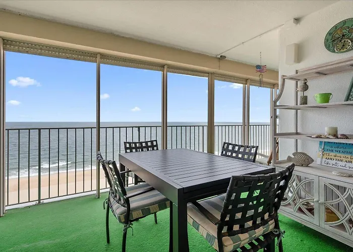 Holiday home Towers-dreamy Ocean Views In 3 Bedroom With Indoor Pool!