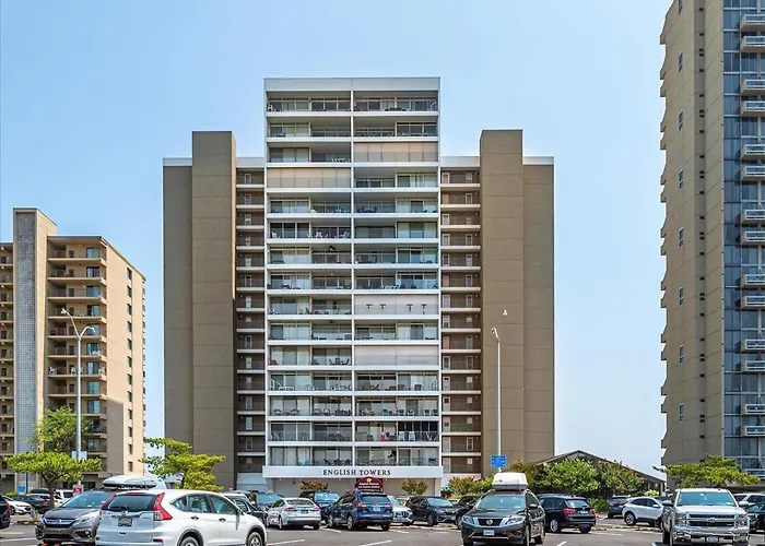 Towers-dreamy Ocean Views In 3 Bedroom With Indoor Pool!