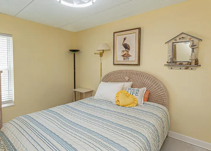 Holiday home Towers-dreamy Ocean Views In 3 Bedroom With Indoor Pool!